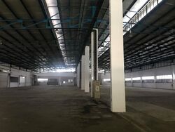 Boon Lay MRT (D22), Warehouse #575451581